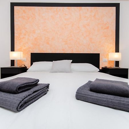Orange Room Μιλάνο Εξωτερικό φωτογραφία